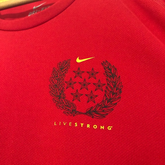 Nike DRI-FIT Athletic T-Shirt Livestrong Mens - Picture 3 of 8